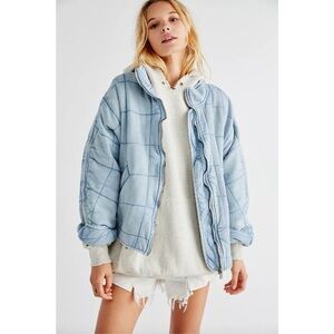 FREE PEOPLE Dolman Quilted knit Jacket oversized, zip up, light denim
